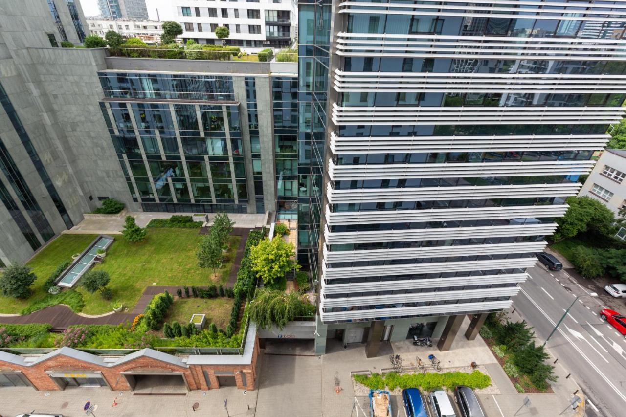ורשה City Center Apartments Grzybowska With Parking By Noclegi Renters מראה חיצוני תמונה